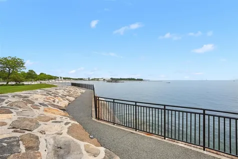 16 Waters Edge Rye NY 10580