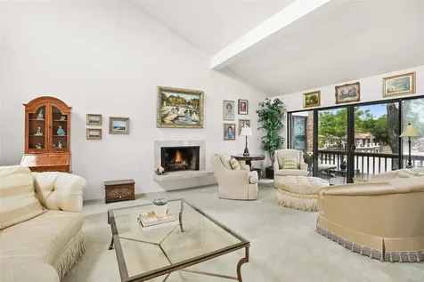 16 Waters Edge Rye NY 10580