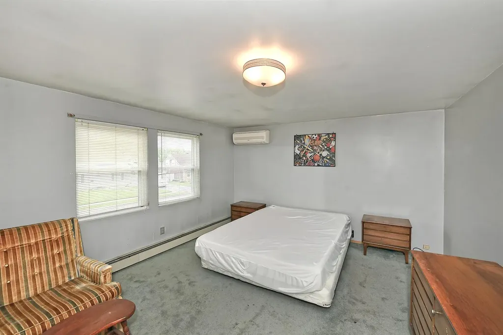 152 Haven Lane Levittown NY 11756