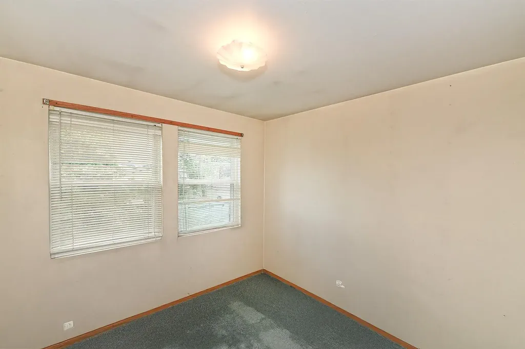 152 Haven Lane Levittown NY 11756