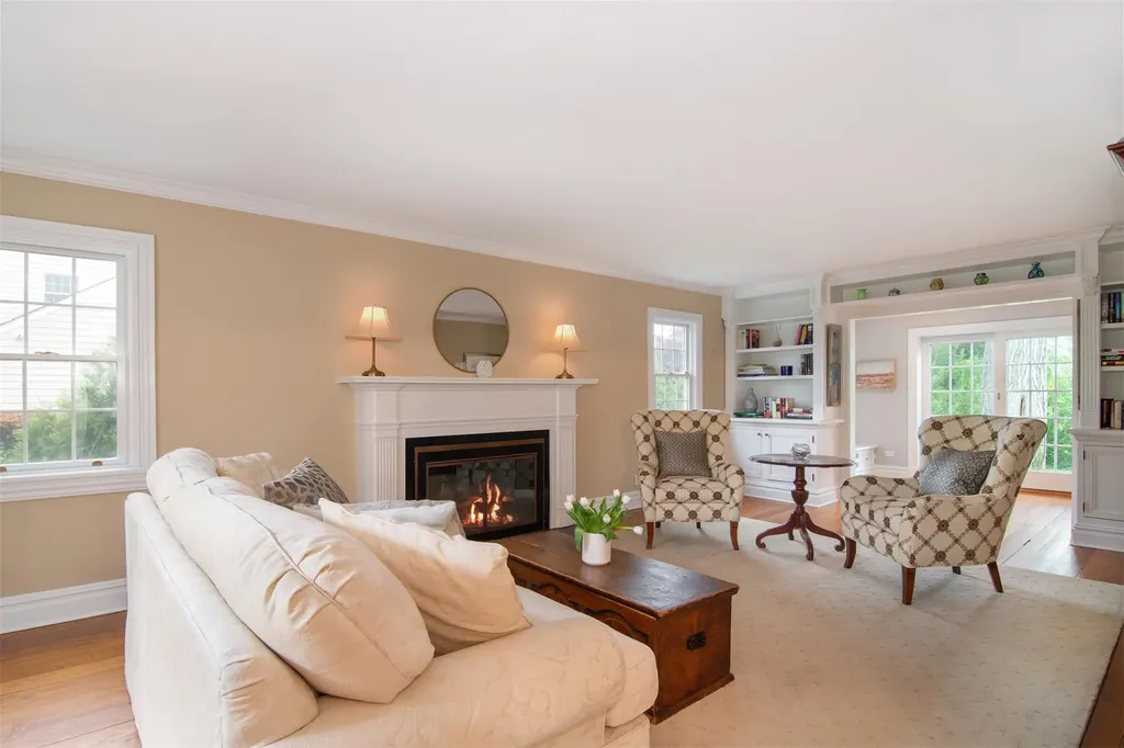 953 Peace Street Pelham NY 10803