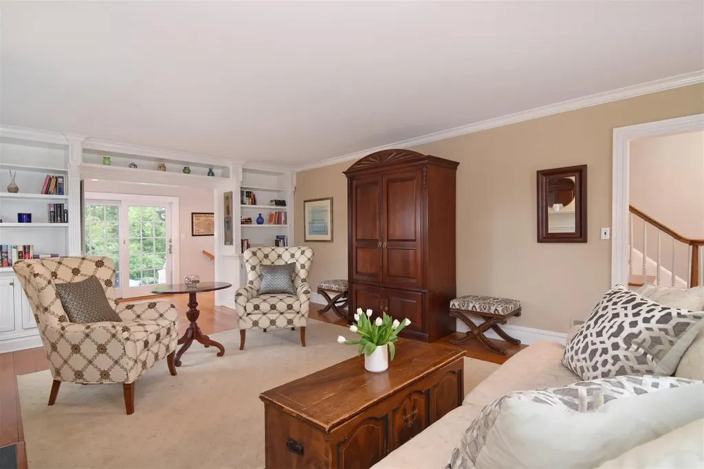 953 Peace Street Pelham NY 10803