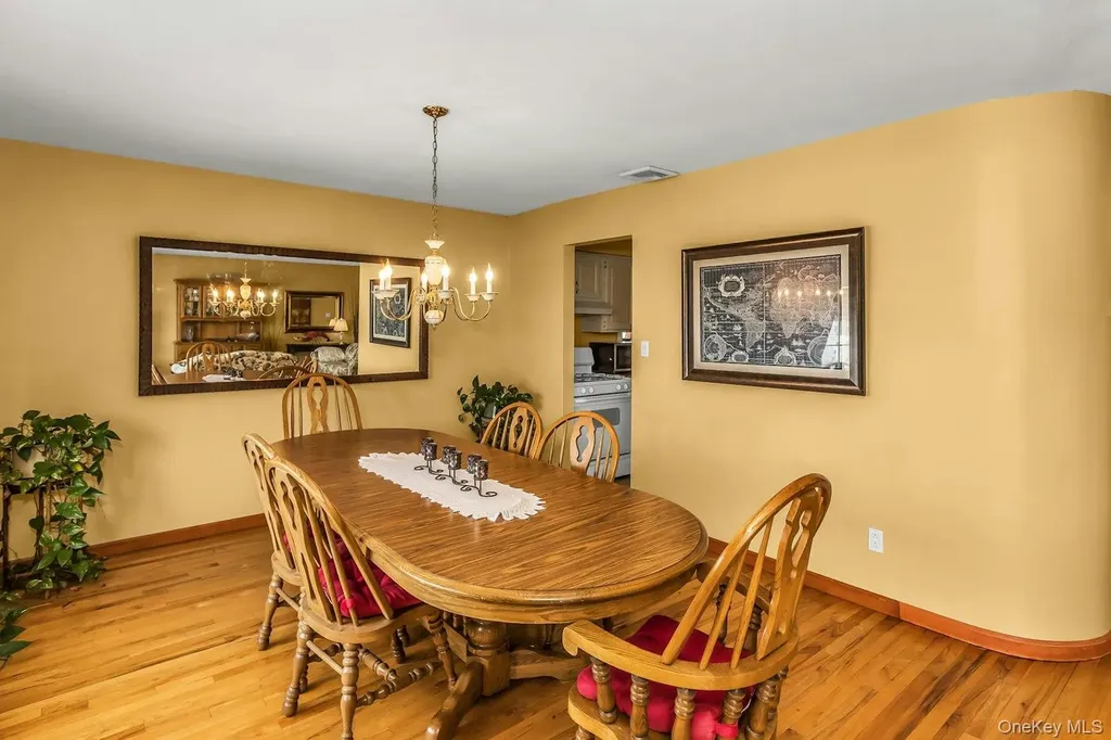171 Westside Avenue Freeport NY 11520