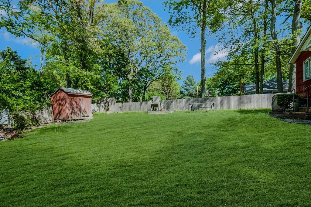 104 Maple Road Rocky Point NY 11778