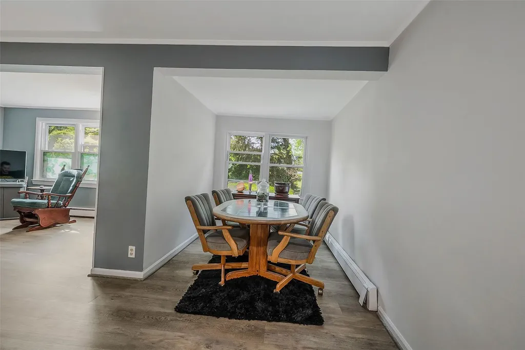 104 Maple Road Rocky Point NY 11778