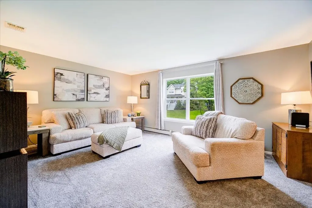 7 Cambridge Circle Monroe NY 10950