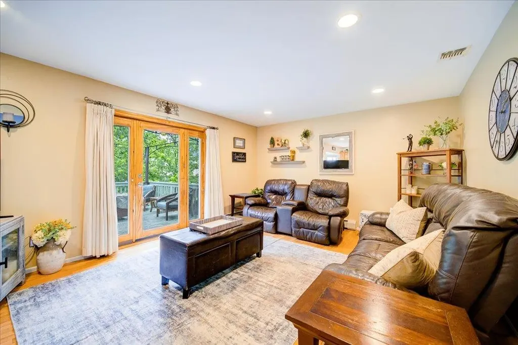 7 Cambridge Circle Monroe NY 10950