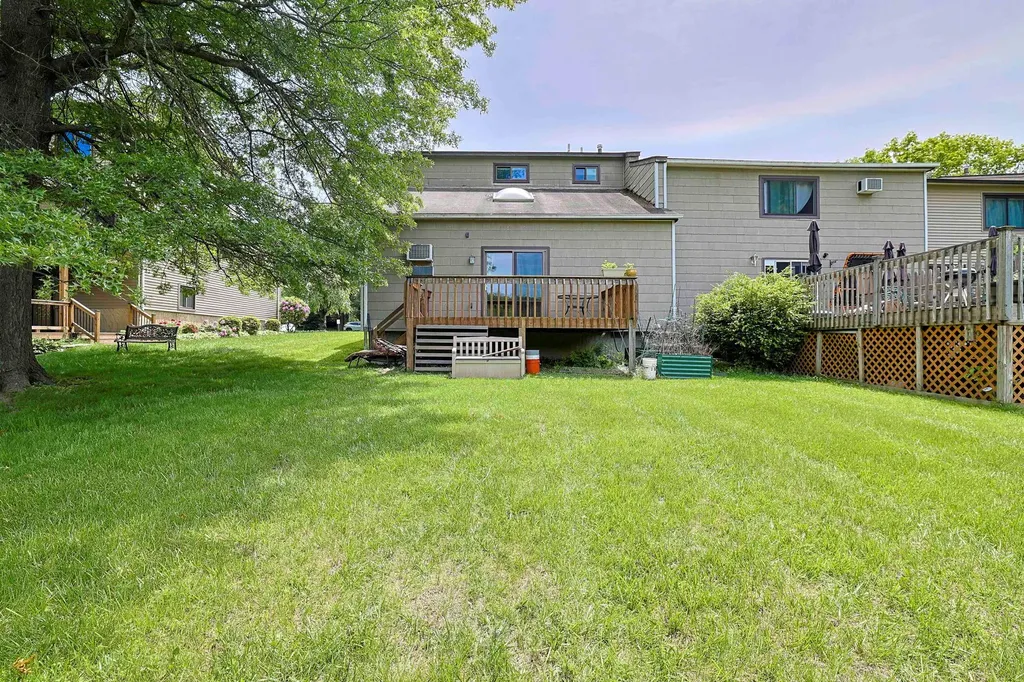 7 Briar Court Fishkill NY 12524