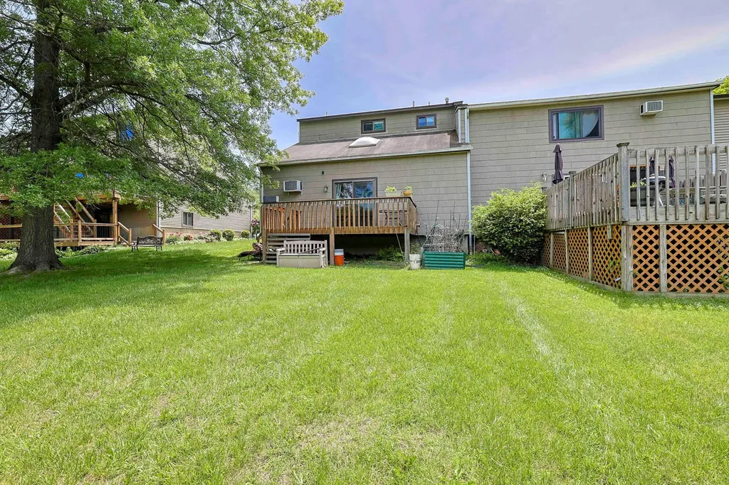 7 Briar Court Fishkill NY 12524