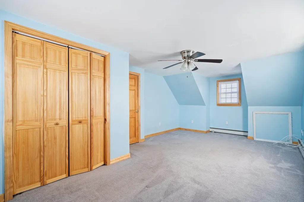 40 Pine Lane Valley Stream NY 11581
