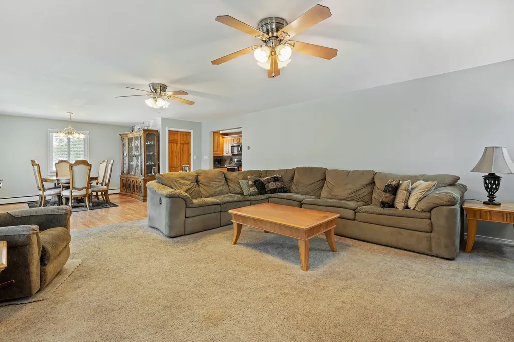 40 Pine Lane Valley Stream NY 11581