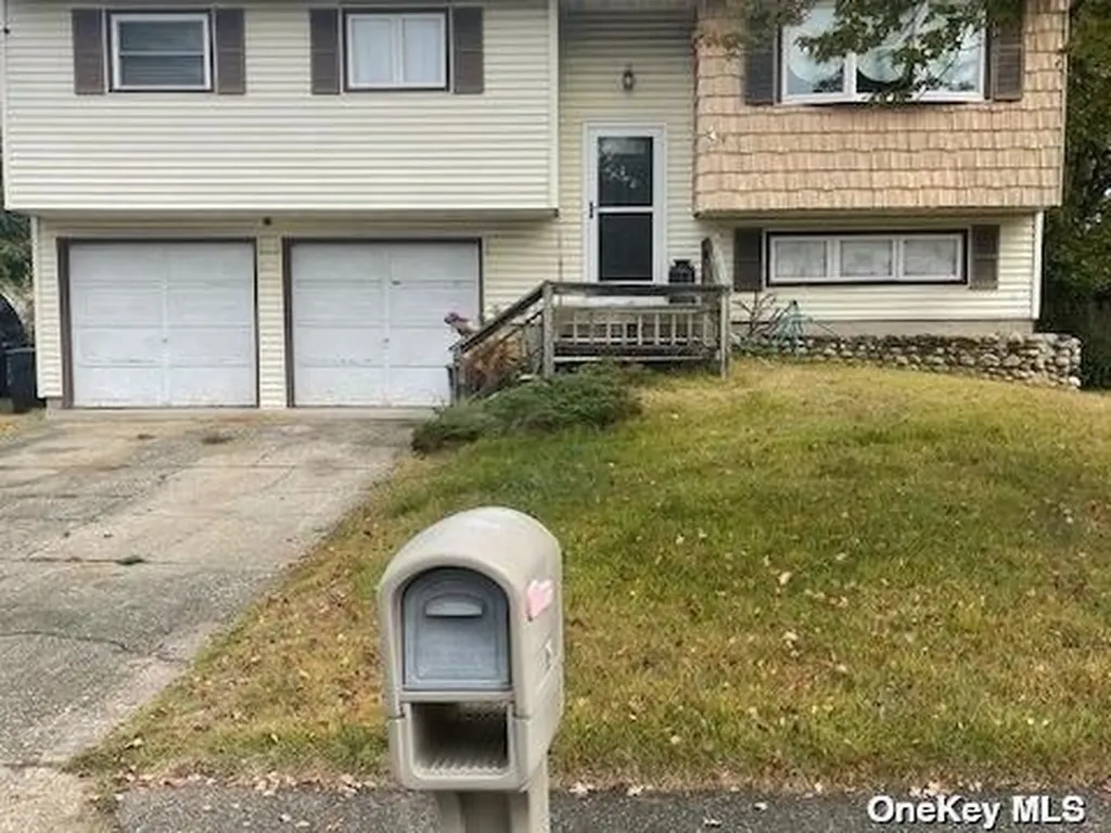 75 Selden Boulevard Centereach NY 11720