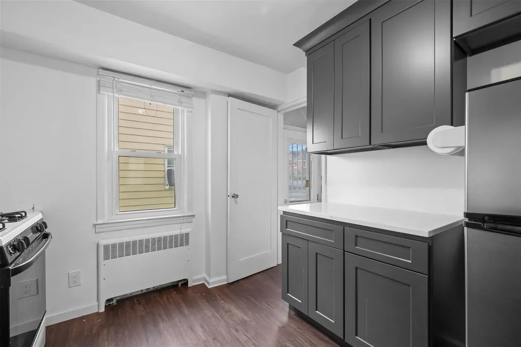 206 Holly Avenue Hempstead NY 11550