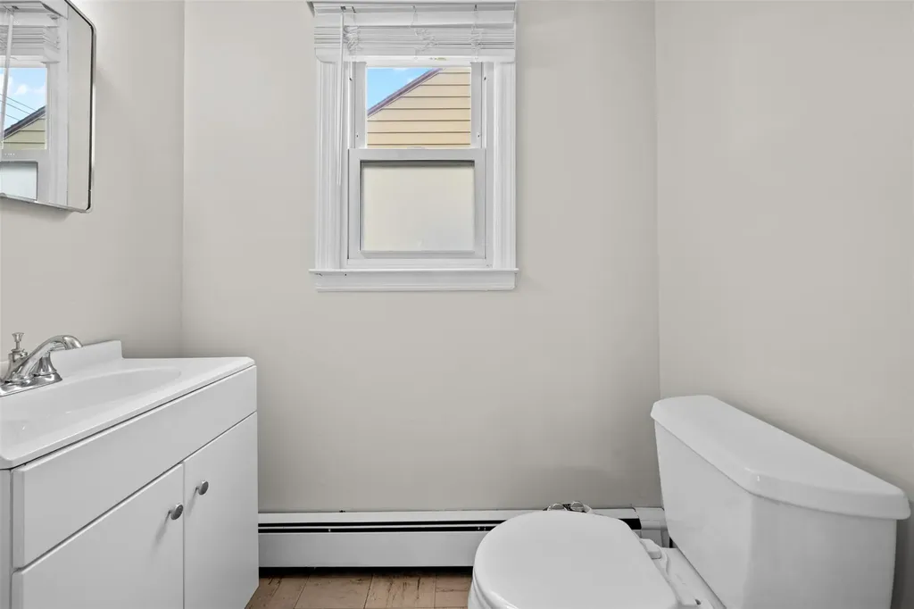 206 Holly Avenue Hempstead NY 11550