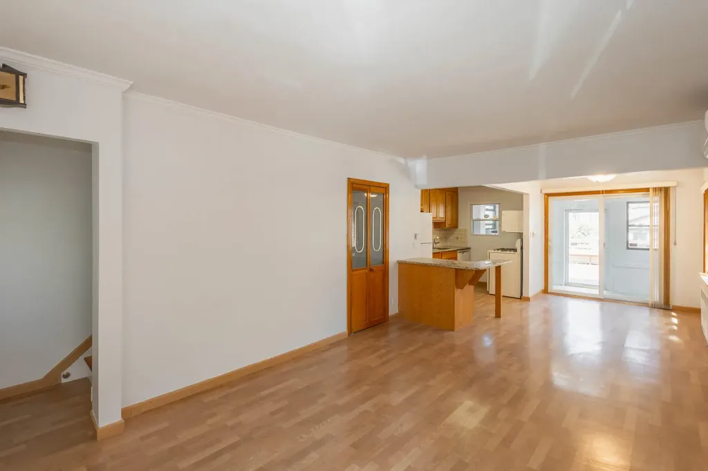 212-21 47th Avenue Bayside NY 11361