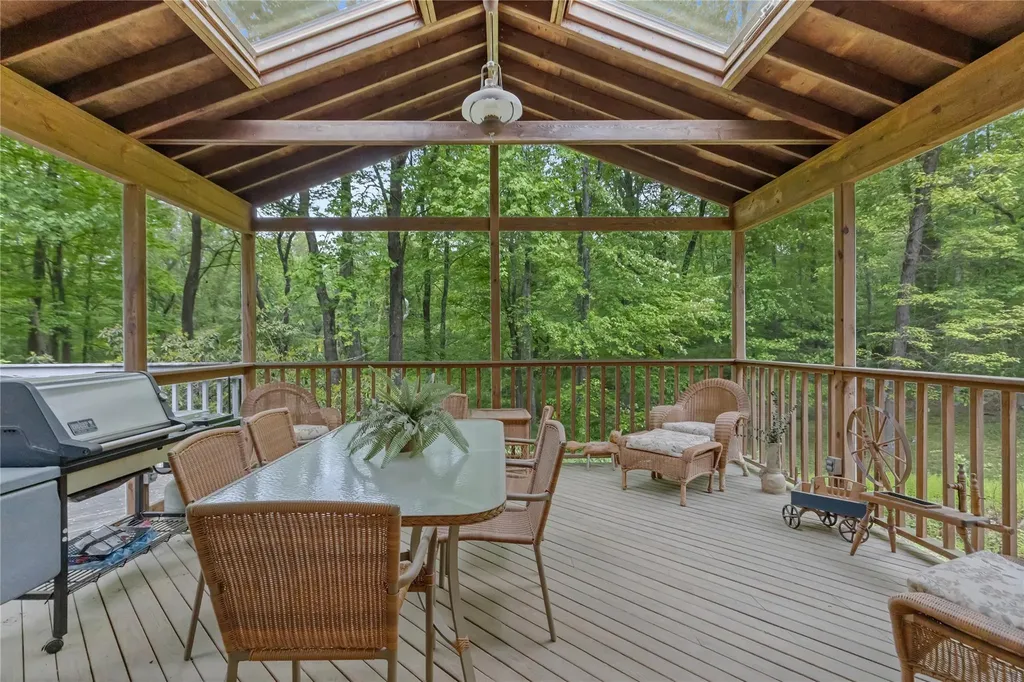 75 West Road Pound Ridge NY 10576