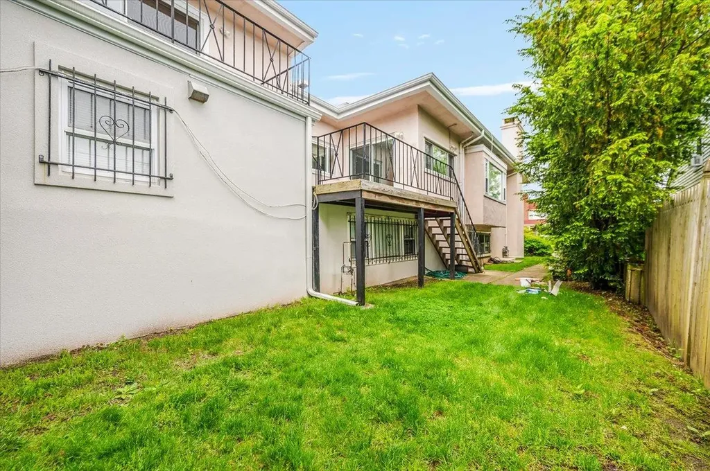 217 National Boulevard Long Beach NY 11561