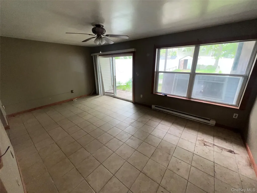 5 Northgate Drive Walden NY 12586