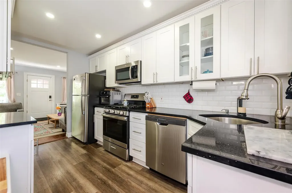 3300 3rd Street Oceanside NY 11572