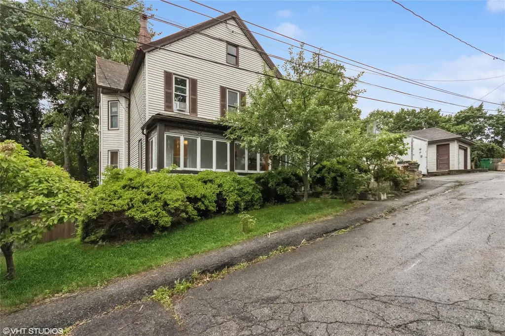 24 John Street Beacon NY 12508