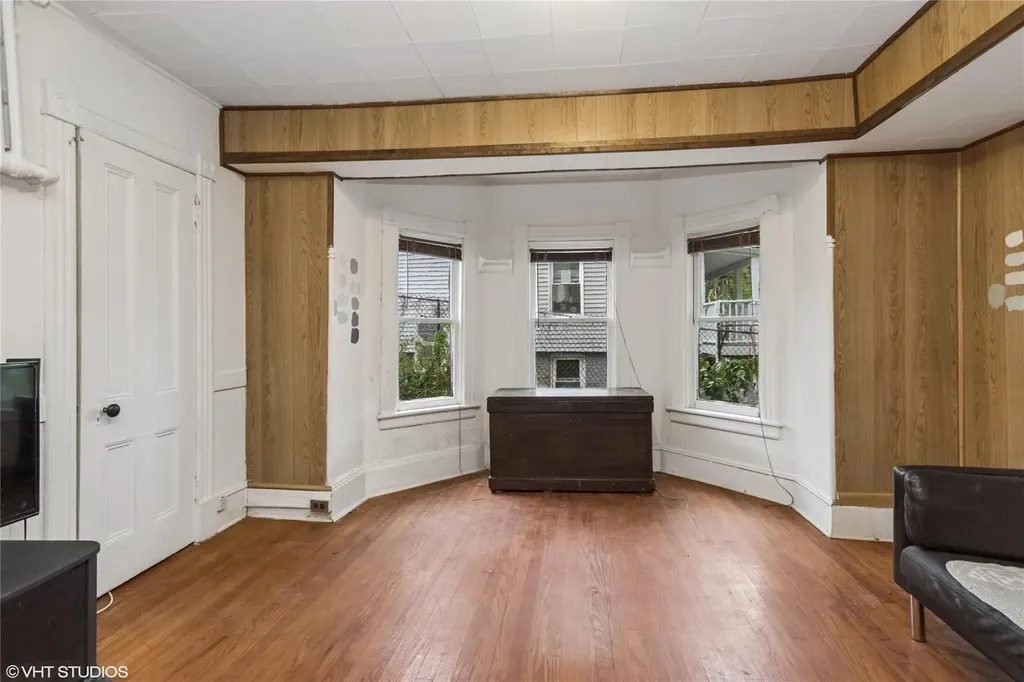 24 John Street Beacon NY 12508
