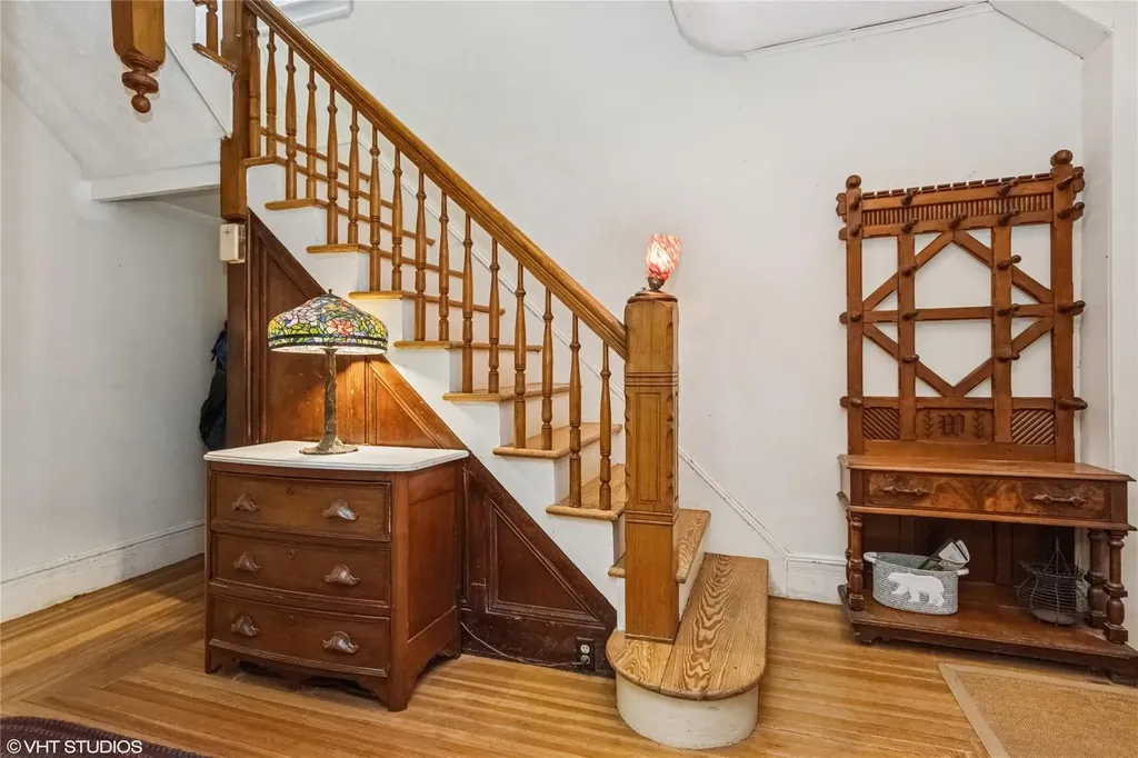 24 John Street Beacon NY 12508