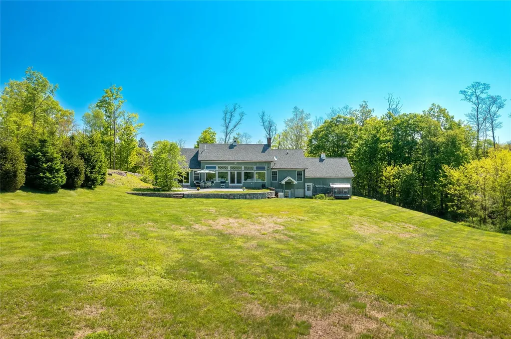 21 Big Elm Road Brewster NY 10509