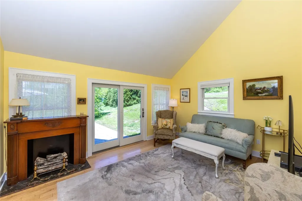 21 Big Elm Road Brewster NY 10509