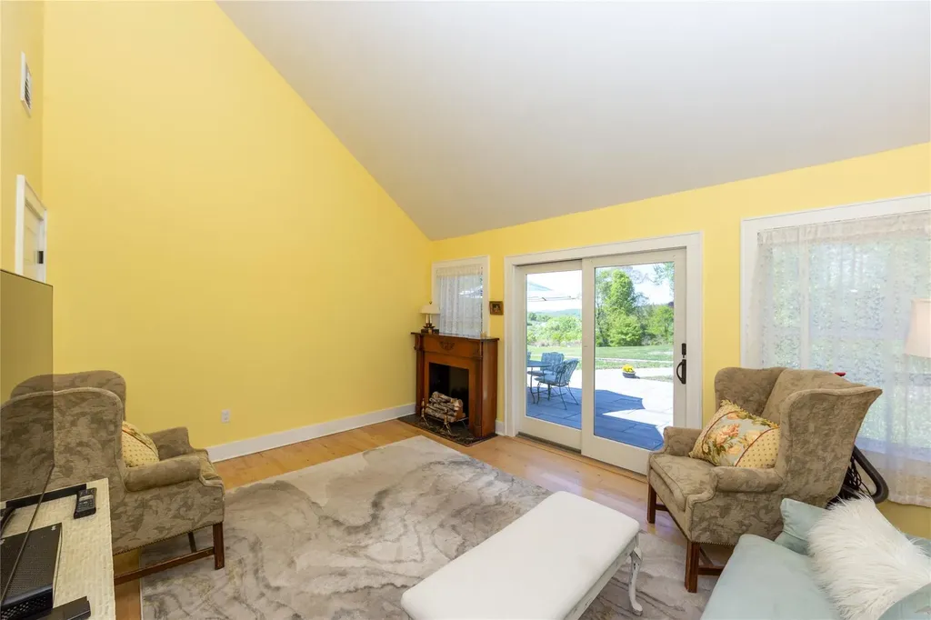 21 Big Elm Road Brewster NY 10509