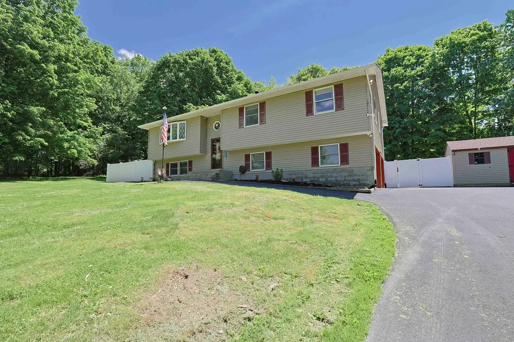 10 Marlene Court Newburgh NY 12550