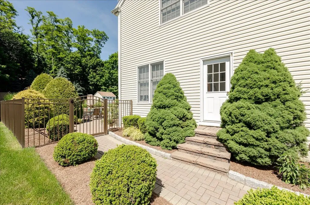 26 Hynard Place Baldwin Place NY 10505