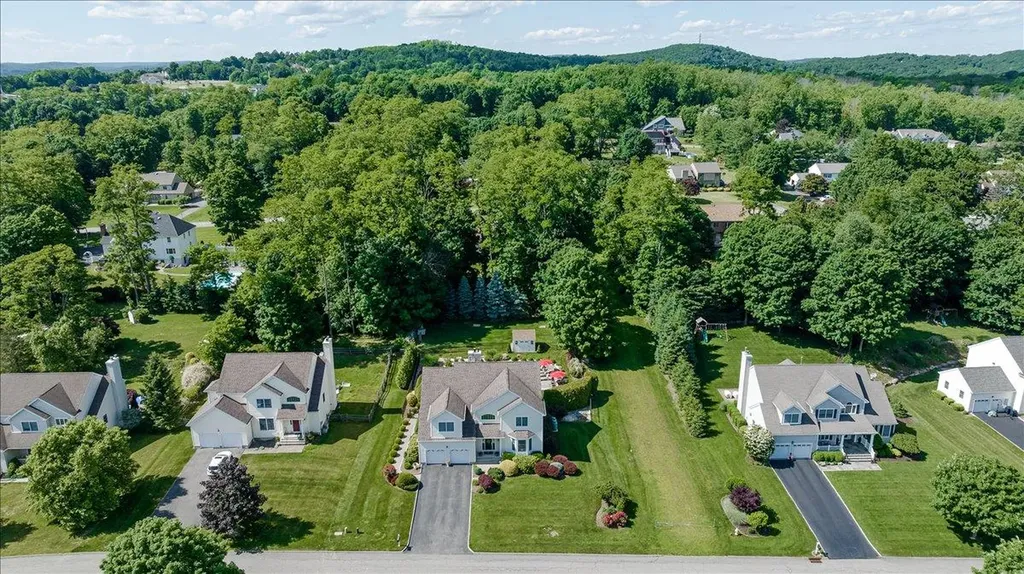 26 Hynard Place Baldwin Place NY 10505