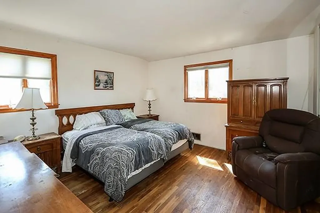 2 Ramondo Lane Smithtown NY 11787
