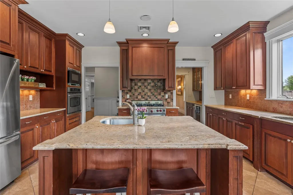 14 Parent Road Katonah NY 10536
