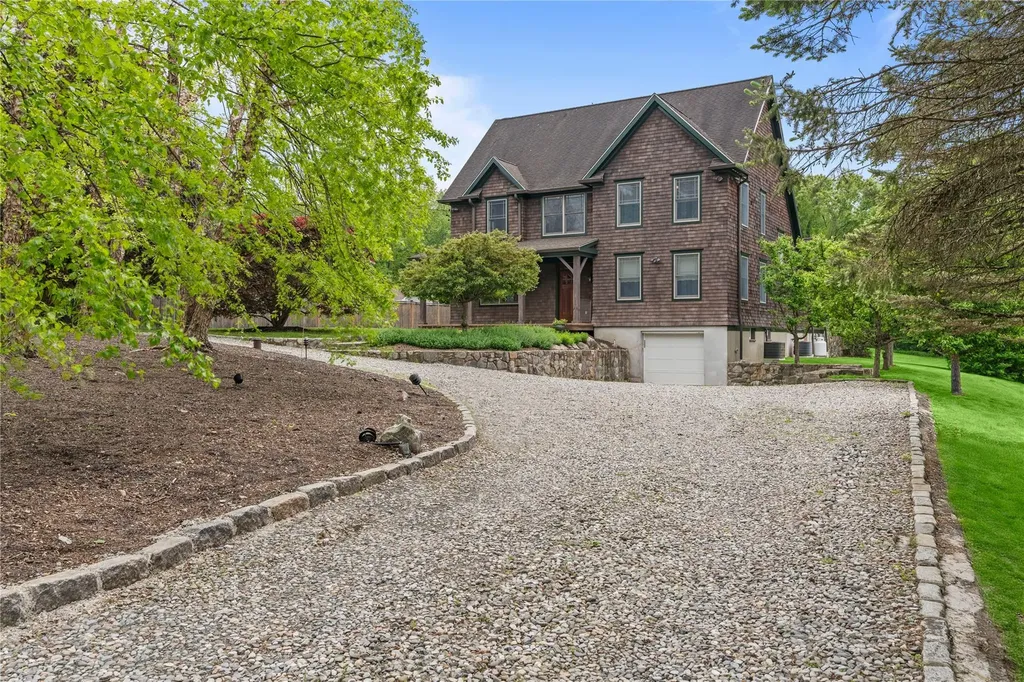 14 Parent Road Katonah NY 10536