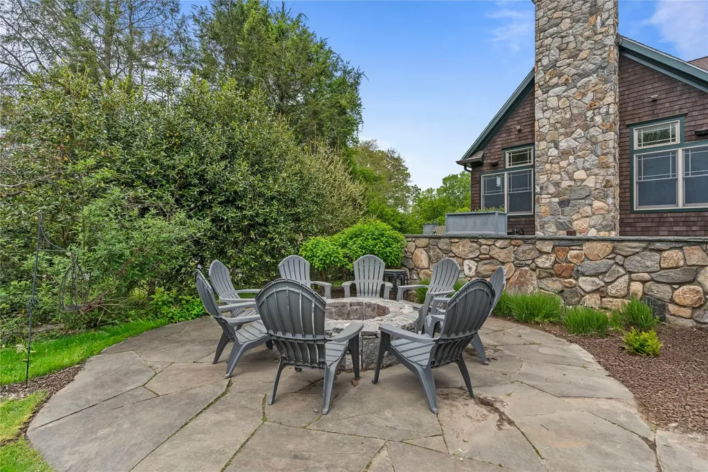 14 Parent Road Katonah NY 10536