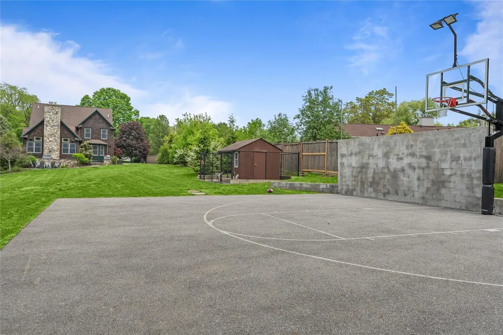 14 Parent Road Katonah NY 10536