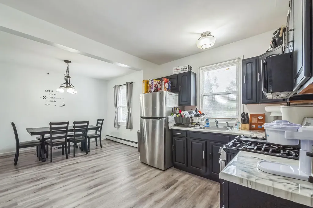 253 N 3rd Avenue Bay Shore NY 11706