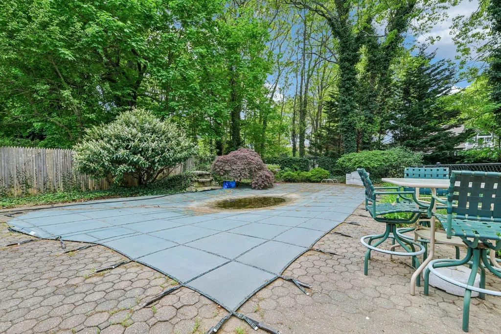 8 Clover Drive Smithtown NY 11787