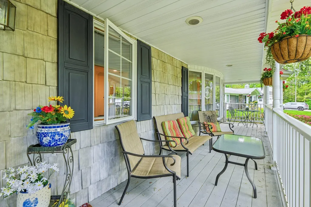 8 Clover Drive Smithtown NY 11787