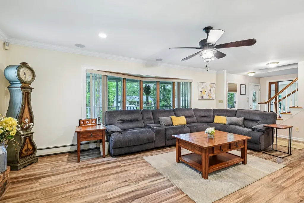 8 Clover Drive Smithtown NY 11787
