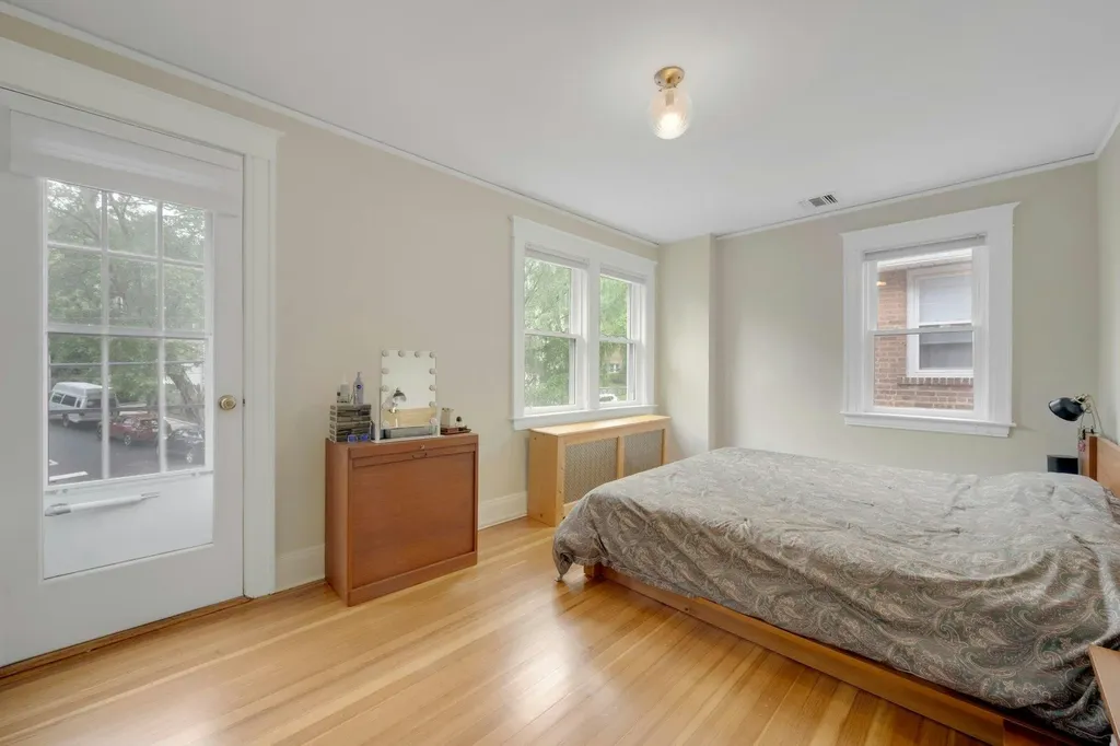 5749 Faraday Avenue Bronx NY 10471