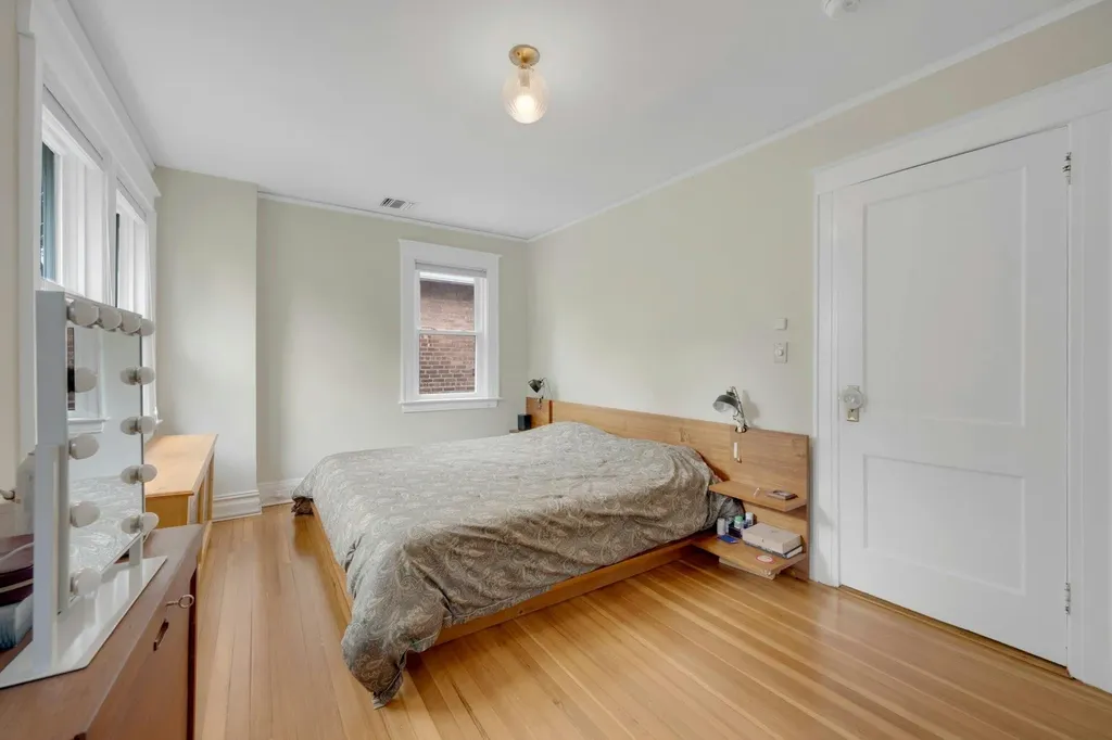 5749 Faraday Avenue Bronx NY 10471