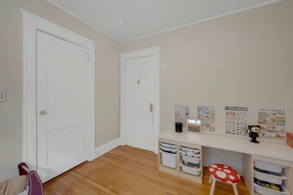 5749 Faraday Avenue Bronx NY 10471
