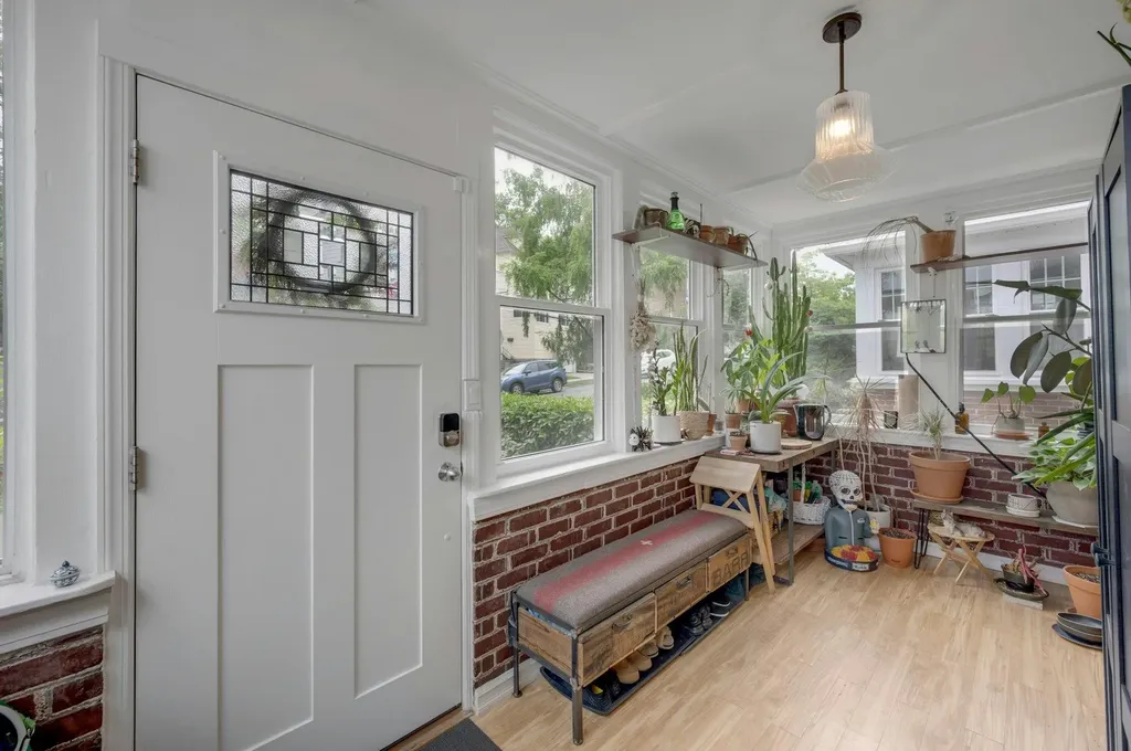 5749 Faraday Avenue Bronx NY 10471