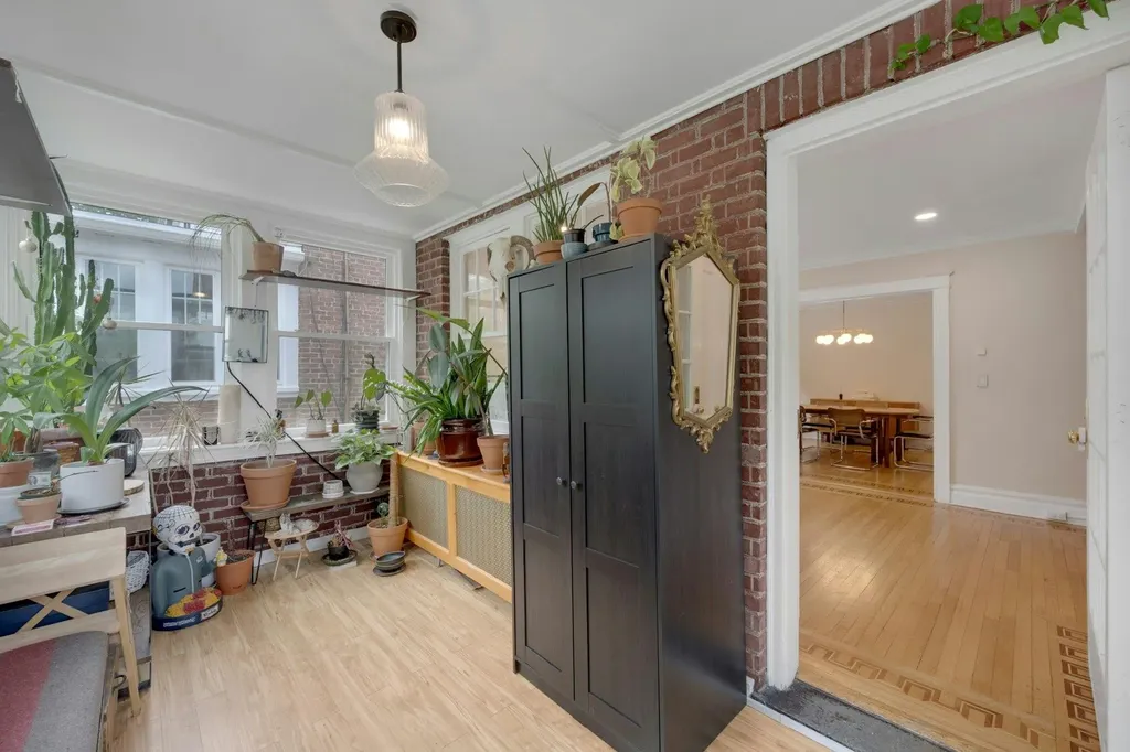 5749 Faraday Avenue Bronx NY 10471