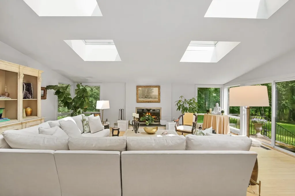 27 West Lane Pound Ridge NY 10576