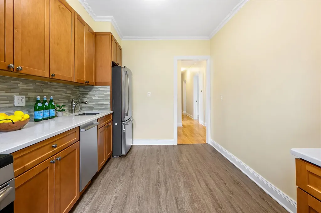 512 Fourth Avenue Pelham NY 10803