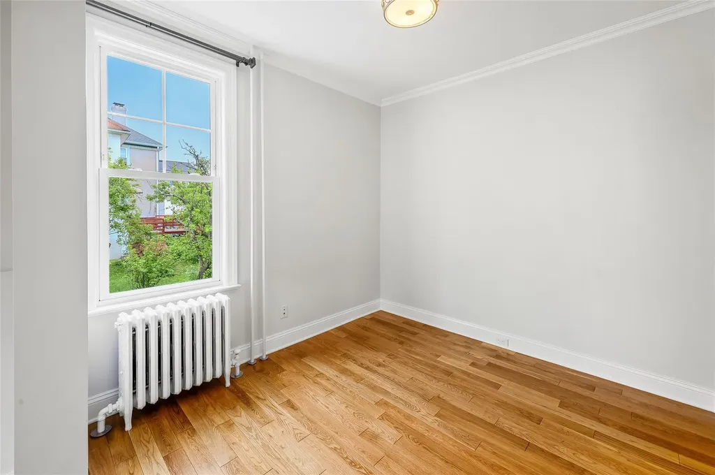 512 Fourth Avenue Pelham NY 10803