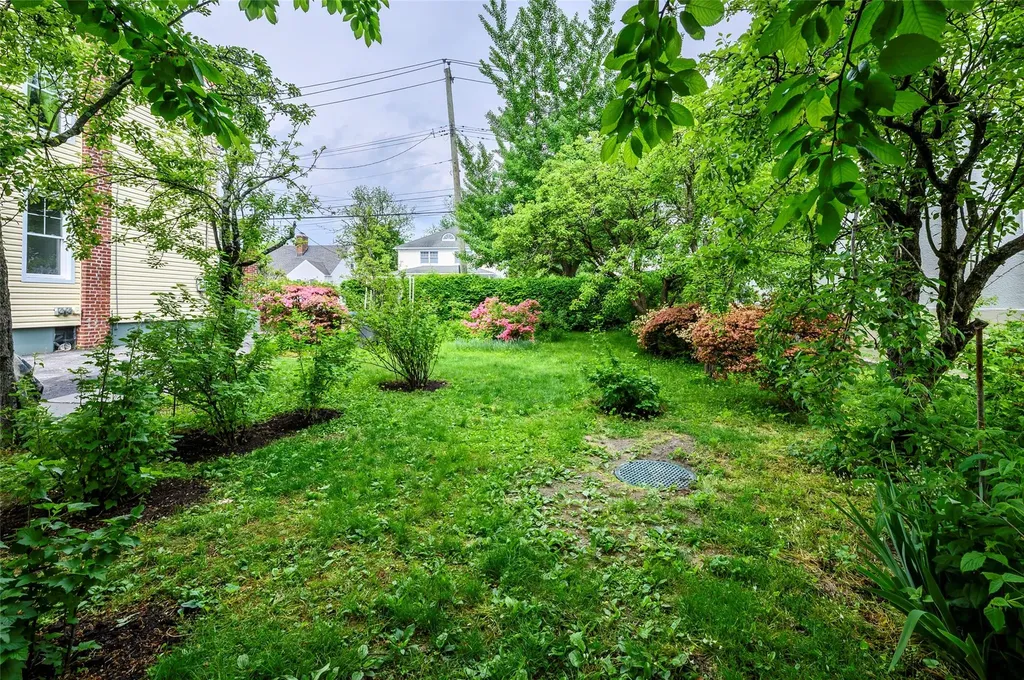 512 Fourth Avenue Pelham NY 10803
